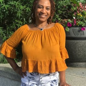 Meet your Posher, Stephanie